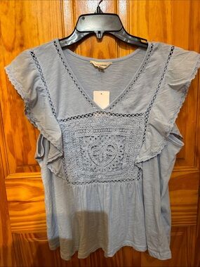 Lucky Brand Light Blue Crochet Front Ruffle Sleeve Tunic.